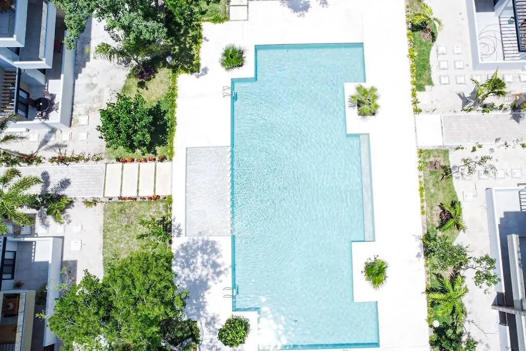 Apartment New Modern Condo In Playa Del Carmen
