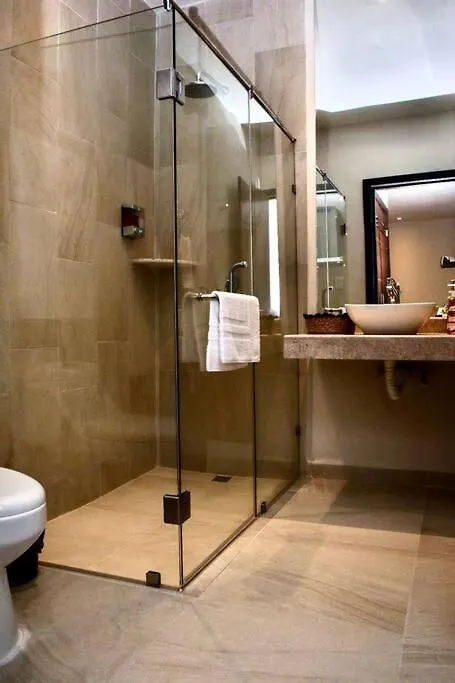 New Modern Condo In Playa Del Carmen Apartamento