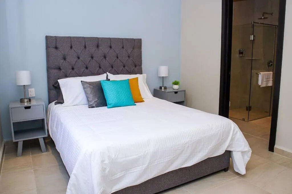 Apartamento New Modern Condo In Playa Del Carmen México